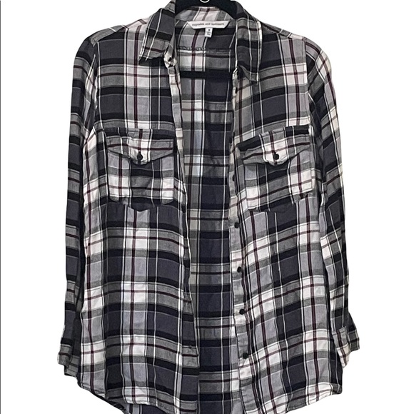 Cupcakes and Cashmere, Size Small - Picture 2 of 2